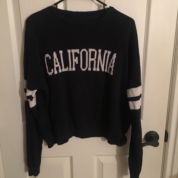 Brandy Melville Sweaters - Brandy Melville Sweater